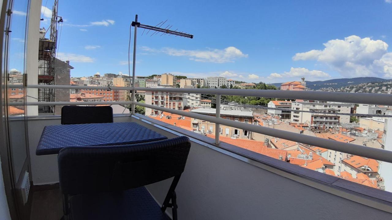 Apartament Da Federico 2 Triest Zewnętrze zdjęcie